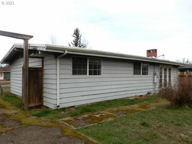 2455 Van Buren Street Eugene, OR 97405 - Photo 30 of 31 a view of a house with a yard