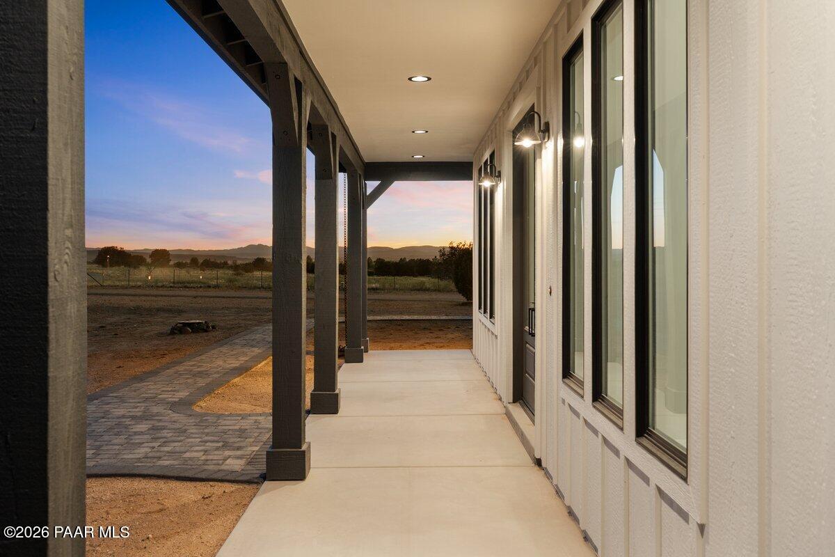 1170 East Cougar Ridge Road Paulden, AZ 86334 - Photo 44 of 59 Front Patio View