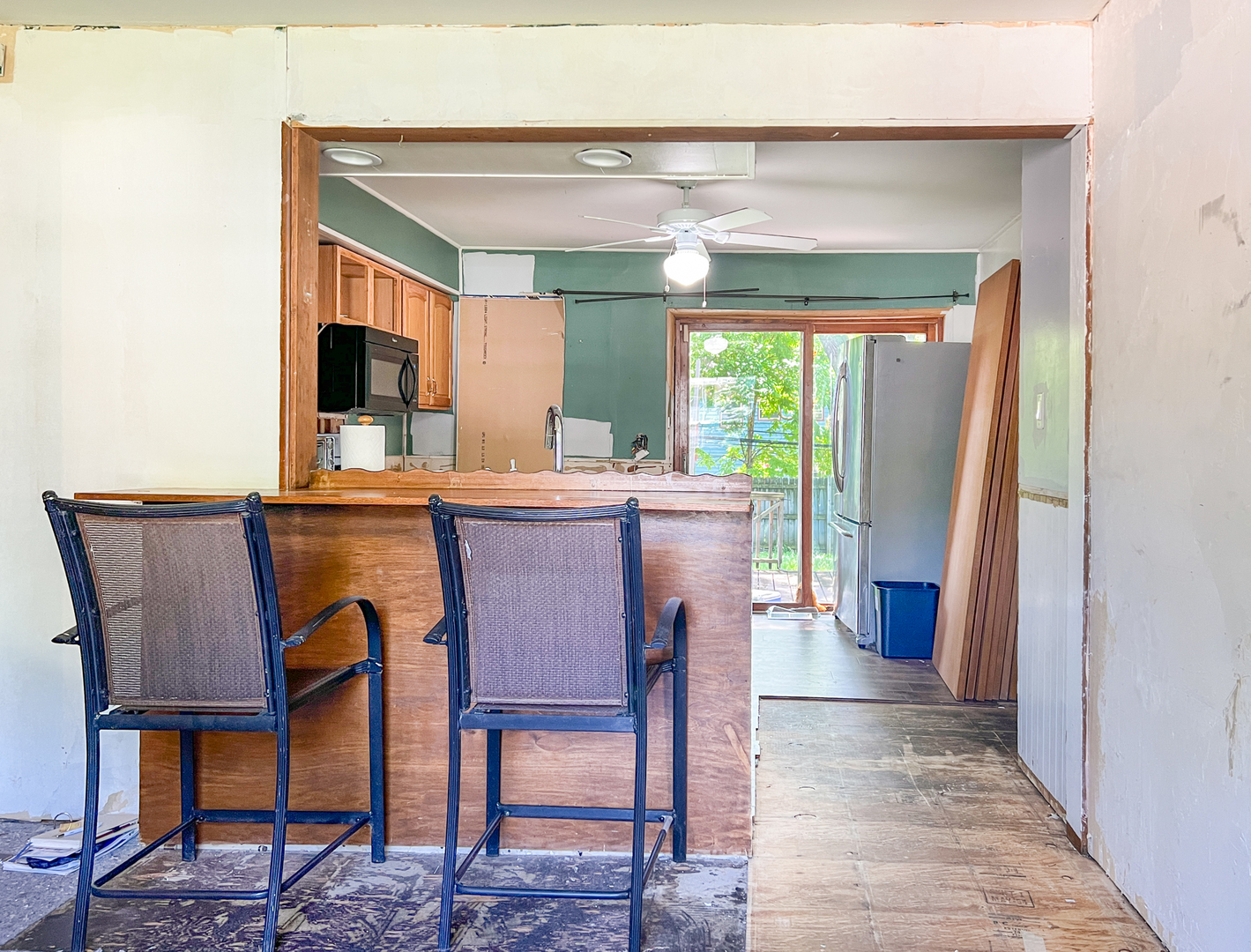 294 Seabury Road Bolingbrook, IL 60440 - Photo 4 of 17 a view of a dining room with furniture window and outside view