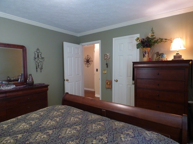 1604 Chatham Road Waynesboro, VA 22980 - Photo 29 of 49 Gallery Image 29