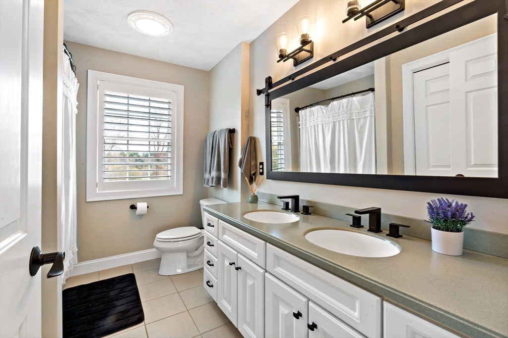 9 Round Farm Road Rehoboth, MA 02769 - Photo 31 of 41