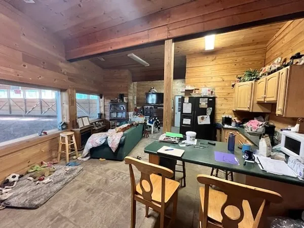 $918,000 | 233 Mort Vining Road, Southwick, MA 01077