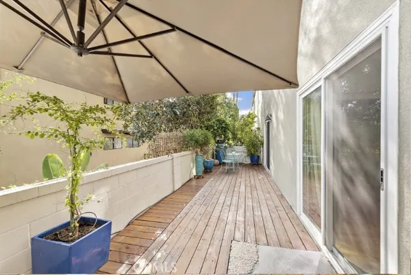 $4,295 | 1570 Via Capri, Unit 2, Laguna Beach, CA 92651