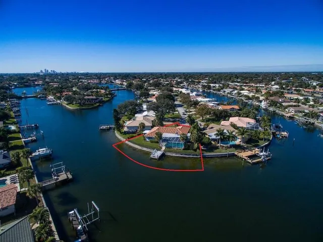 $4,900 | 2096 Massachusetts Avenue Northeast, St. Petersburg, FL 33703