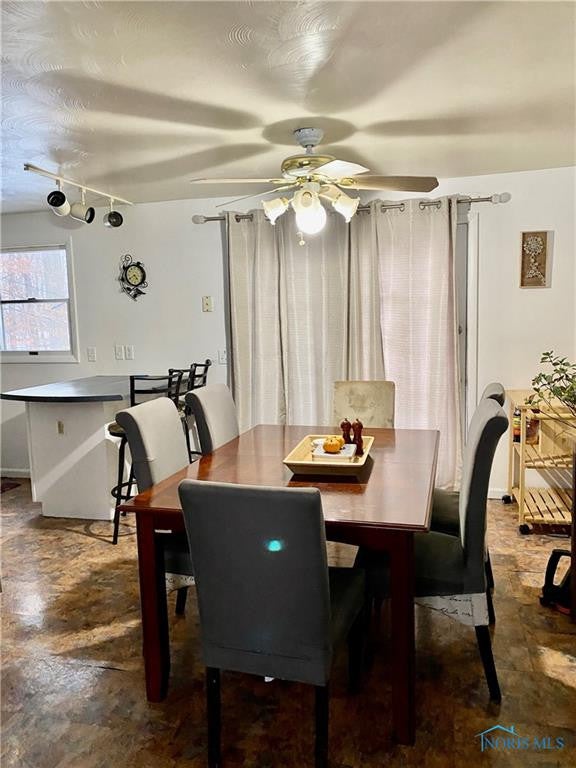 4306 Foxchapel Road Toledo, OH 43607 - Photo 8 of 34 Gallery Image 8