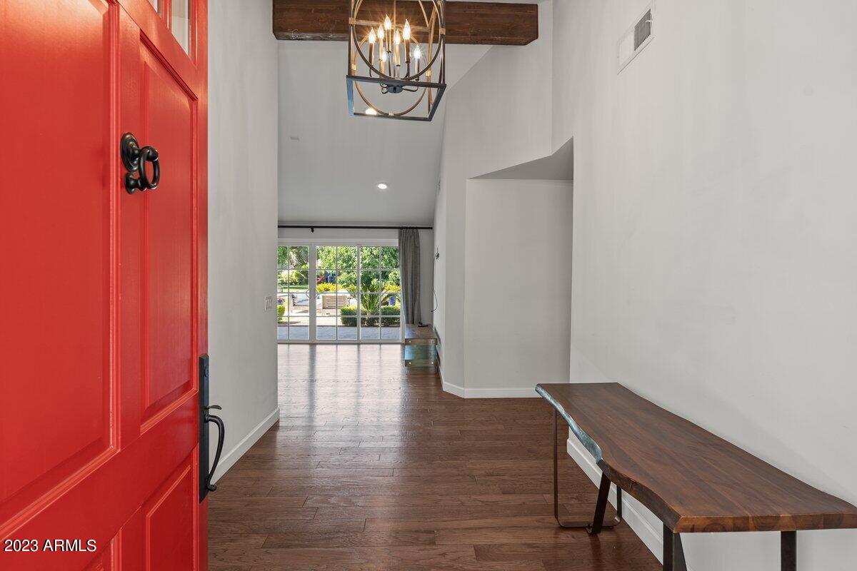 510 East Ocotillo Road Phoenix, AZ 85012 - Photo 3 of 60 Foyer 3