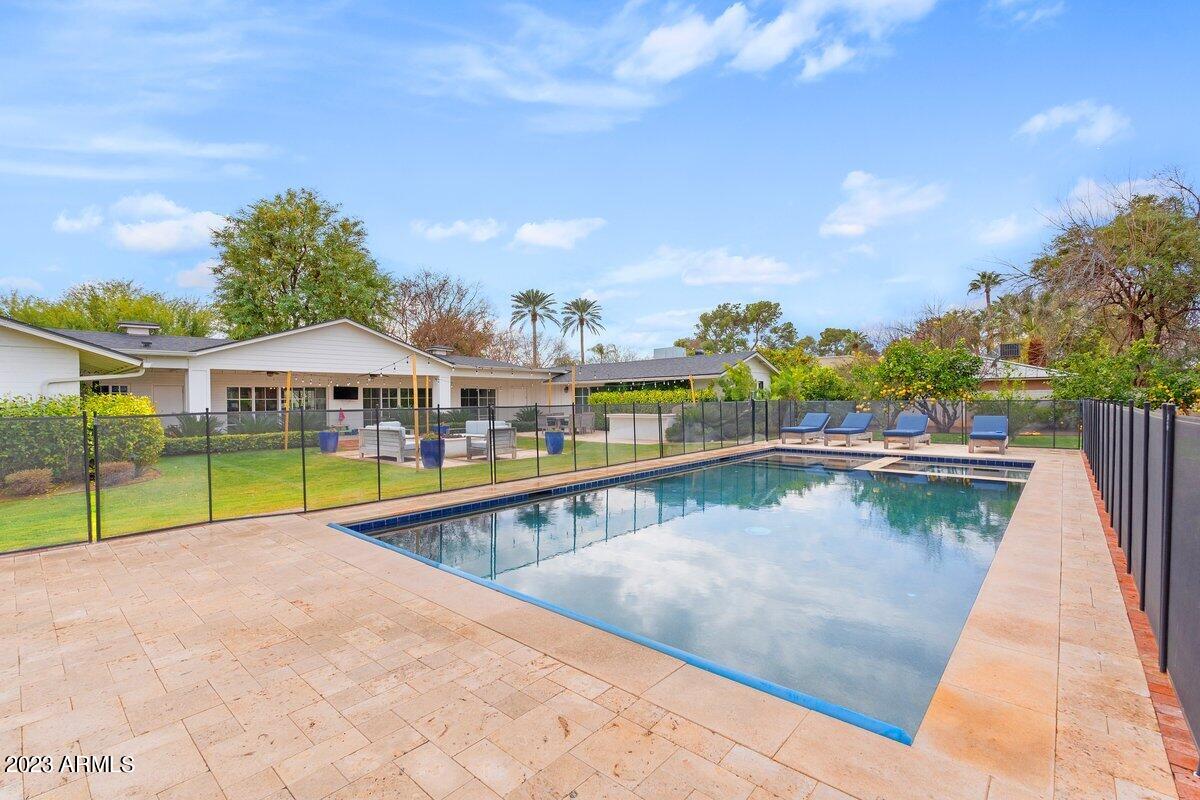 510 East Ocotillo Road Phoenix, AZ 85012 - Photo 44 of 60 Pool 3