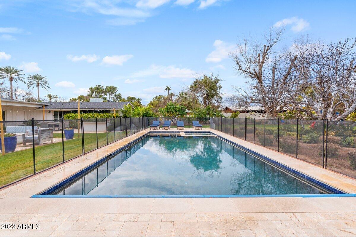 510 East Ocotillo Road Phoenix, AZ 85012 - Photo 45 of 60 Pool 2 (1)