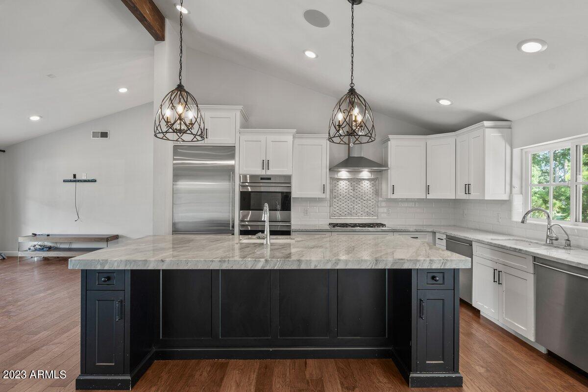 510 East Ocotillo Road Phoenix, AZ 85012 - Photo 7 of 60 Kitchen 6