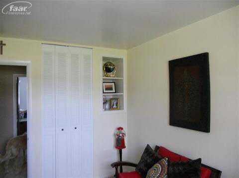 8434 North Bray Road Mount Morris, MI 48458 - Photo 18 of 23 20346325-17.JPG