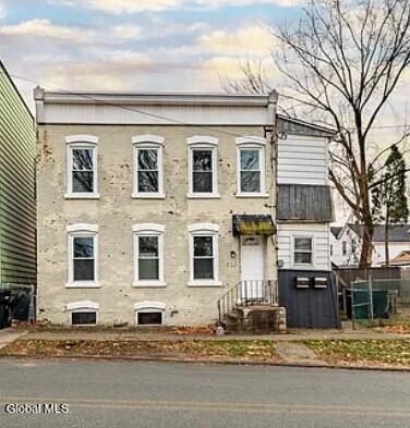 22 Cottage Street Troy, NY 12180 - Photo 1 of 5 Phoot