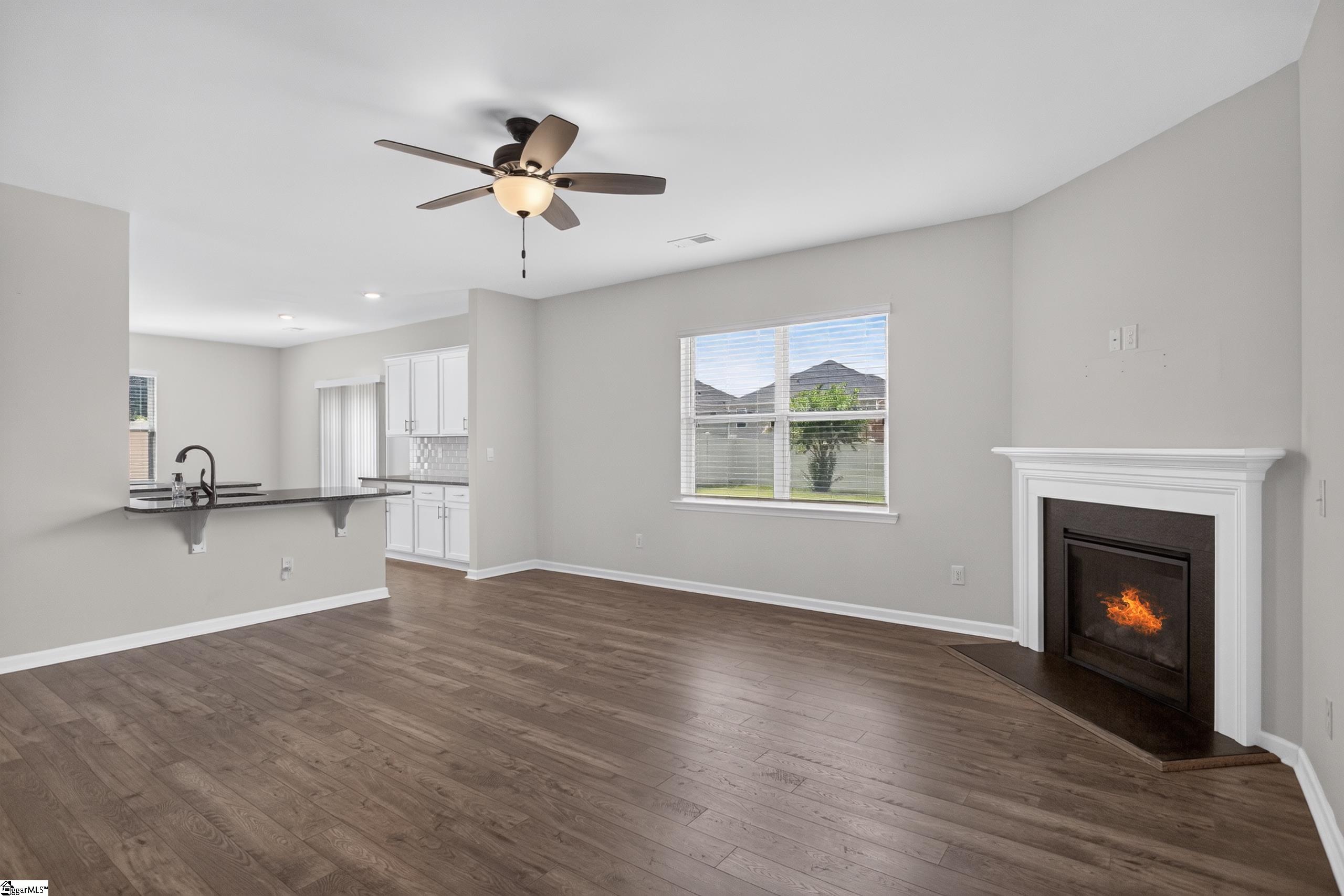 109 Rockway Road Simpsonville, SC 29680 - Photo 3 of 48