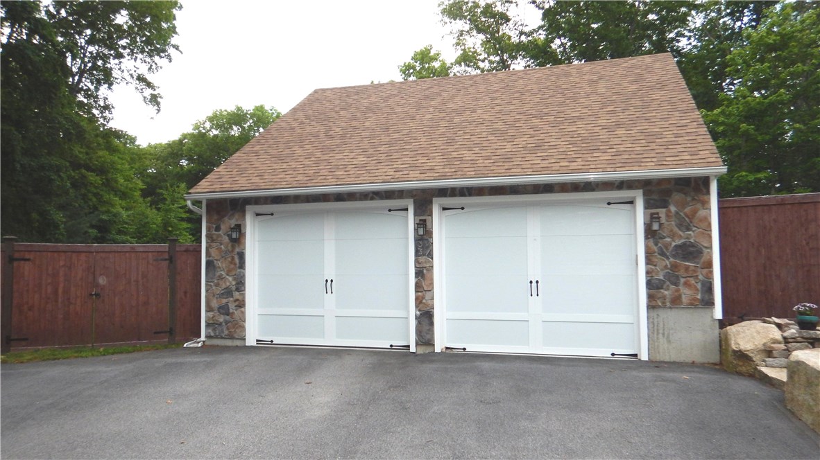 333 Hope Furnace Road Scituate, RI 02831 - Photo 2 of 11