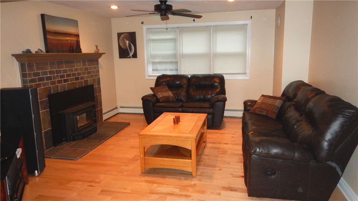 333 Hope Furnace Road Scituate, RI 02831 - Photo 6 of 11