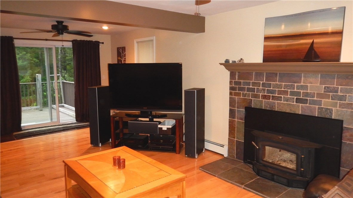 333 Hope Furnace Road Scituate, RI 02831 - Photo 7 of 11
