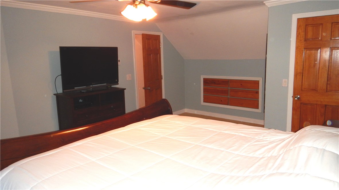 333 Hope Furnace Road Scituate, RI 02831 - Photo 9 of 11