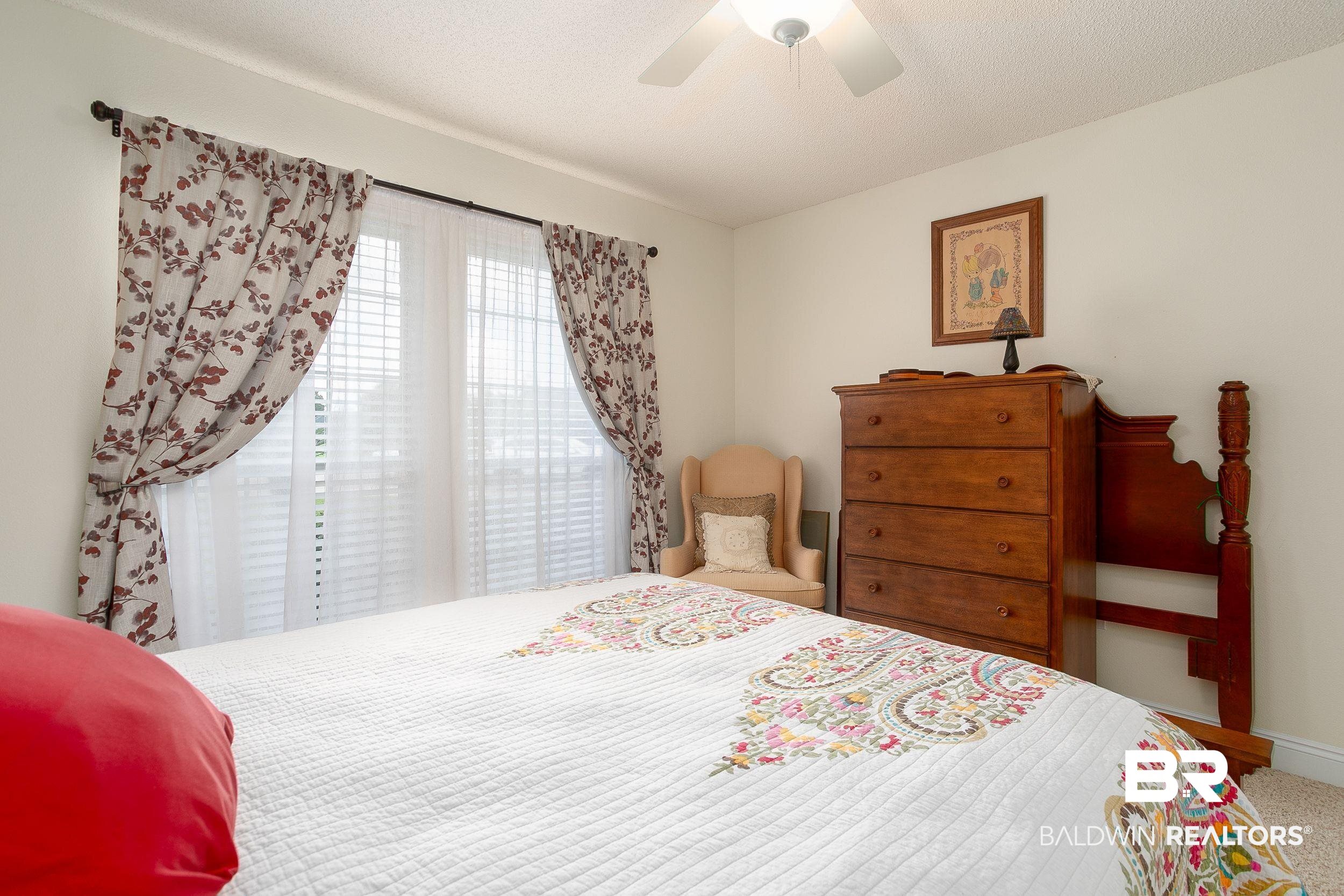 558 Leeds Court Foley, AL 36535 - Photo 22 of 48 Gallery Image 22