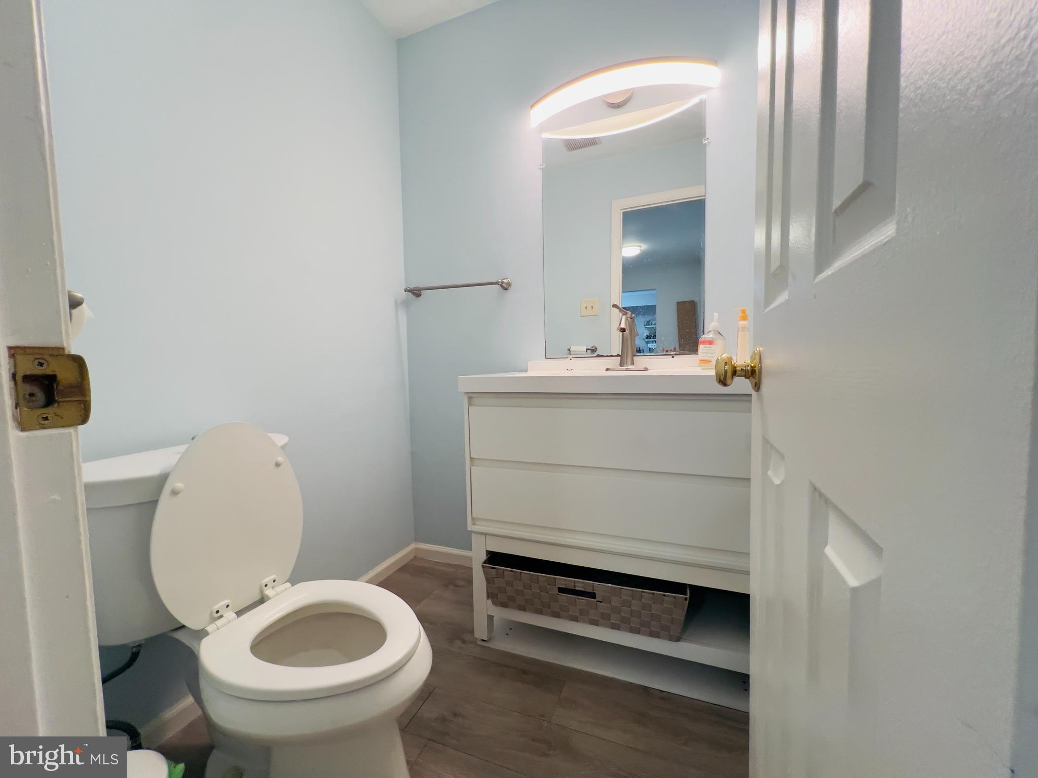 8 Knox Court Chesterbrook, PA 19087 - Photo 11 of 18