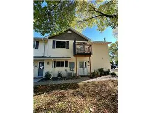 $214,900 | 7670 13th Street North, Oakdale, MN 55128