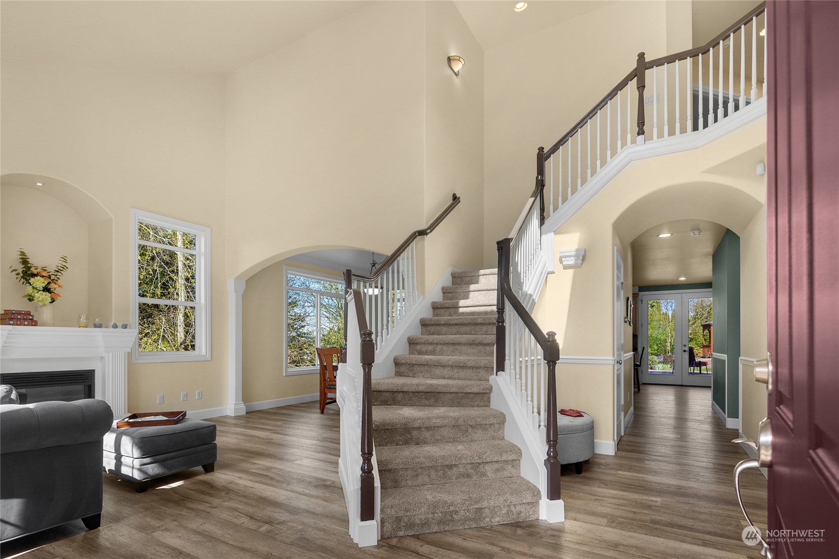 615 Bronson Place Northeast Renton, WA 98056 - Photo 4 of 40 Gallery Image 4