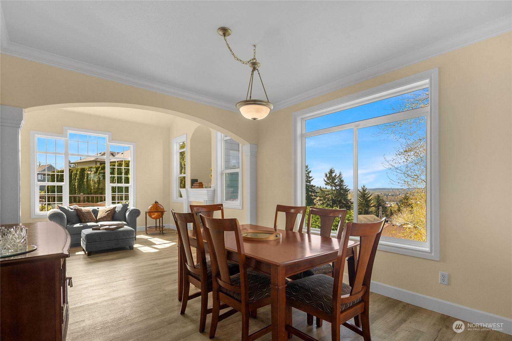 615 Bronson Place Northeast Renton, WA 98056 - Photo 8 of 40 Gallery Image 8