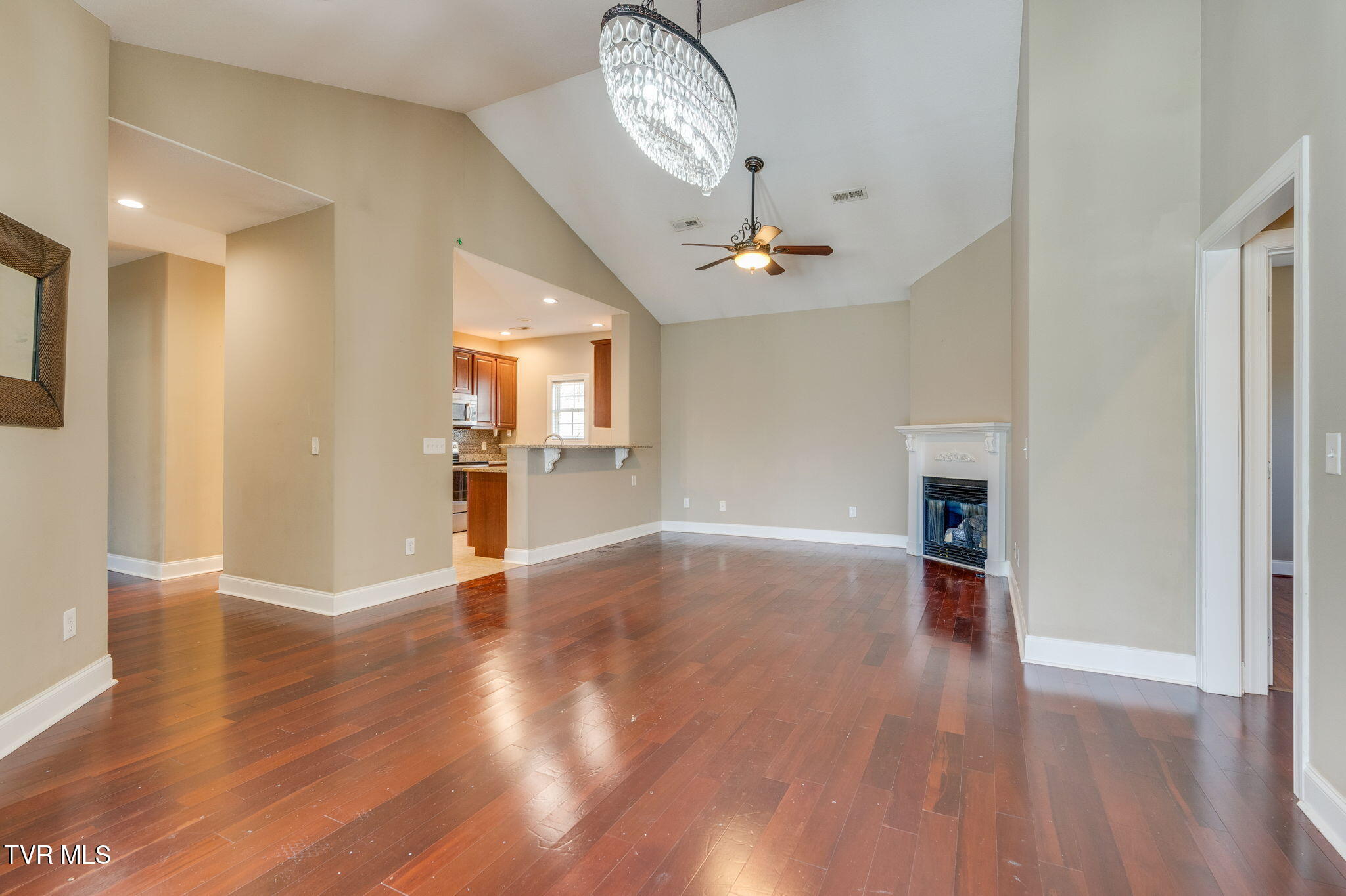 59 Dunham Circle Johnson City, TN 37601 - Photo 7 of 18 008