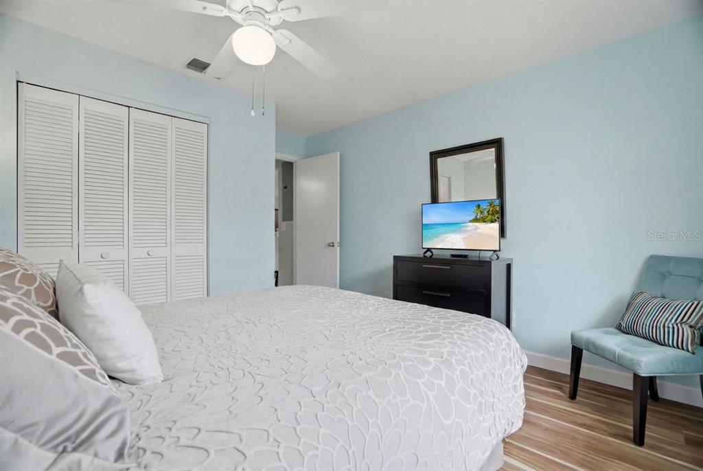 2538 Oakleaf Lane, Unit 33B Clearwater, FL 33763 - Photo 20 of 60