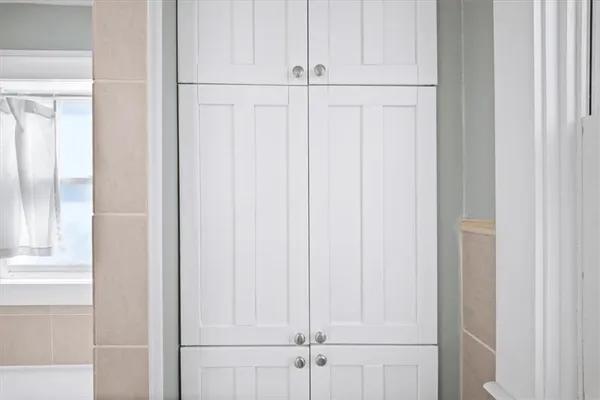 a view of a closet area
