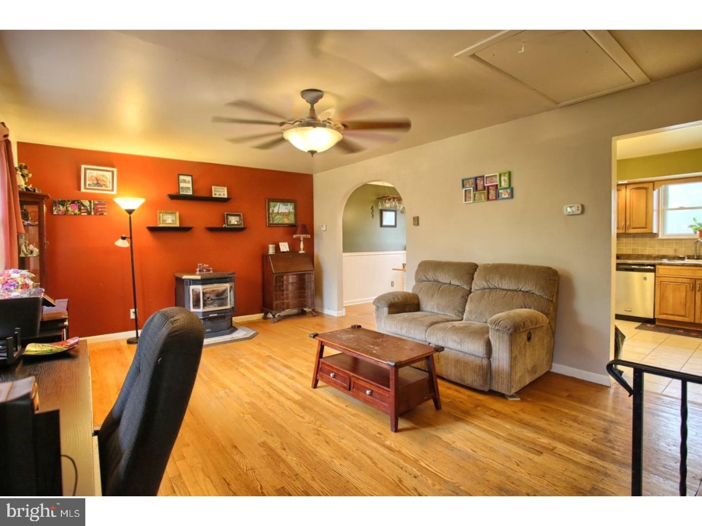 201 Hartman Road Reading, PA 19606 - Photo 8 of 22