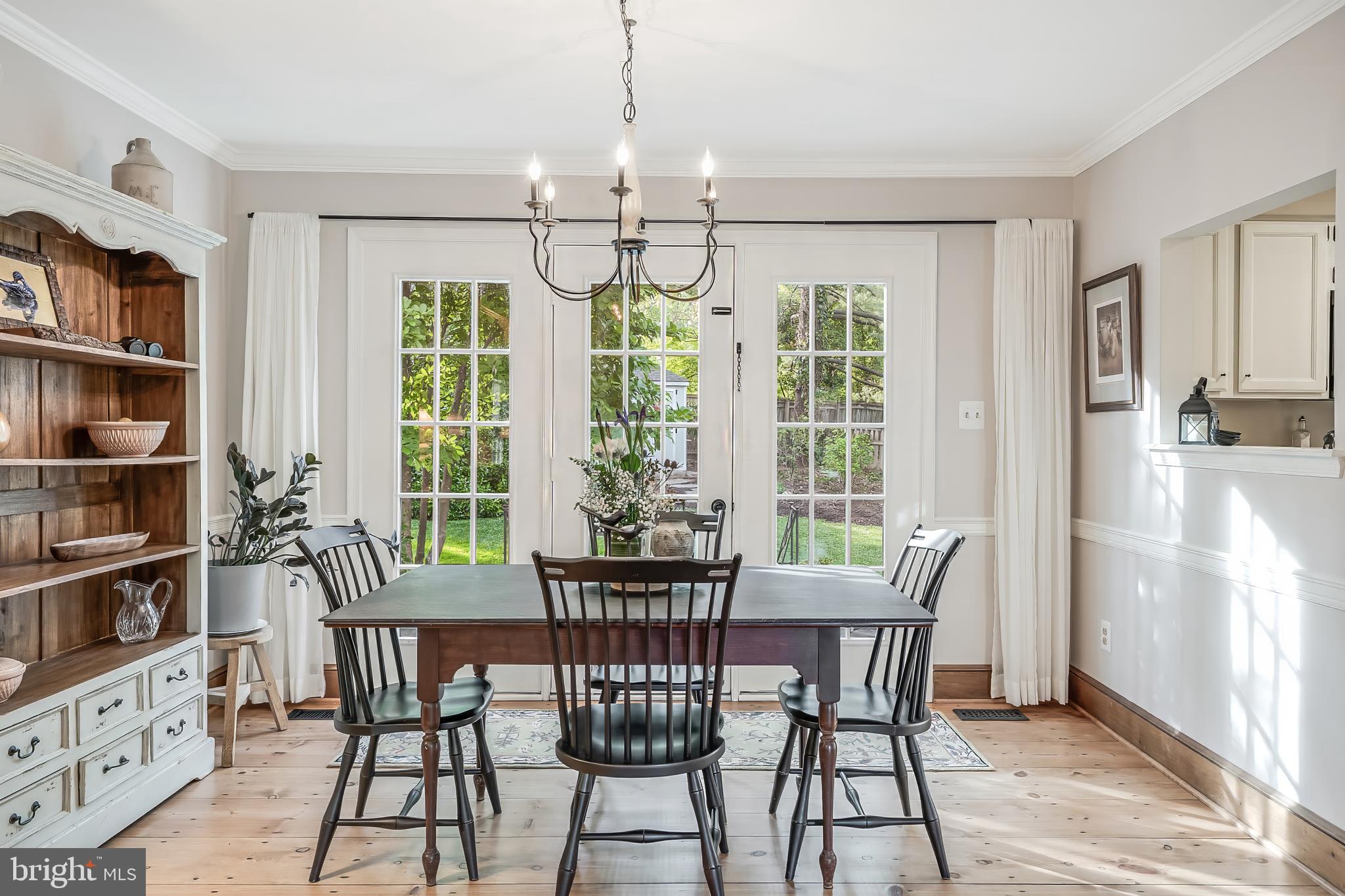 11686 Stockbridge Lane Reston, VA 20194 - Photo 11 of 55