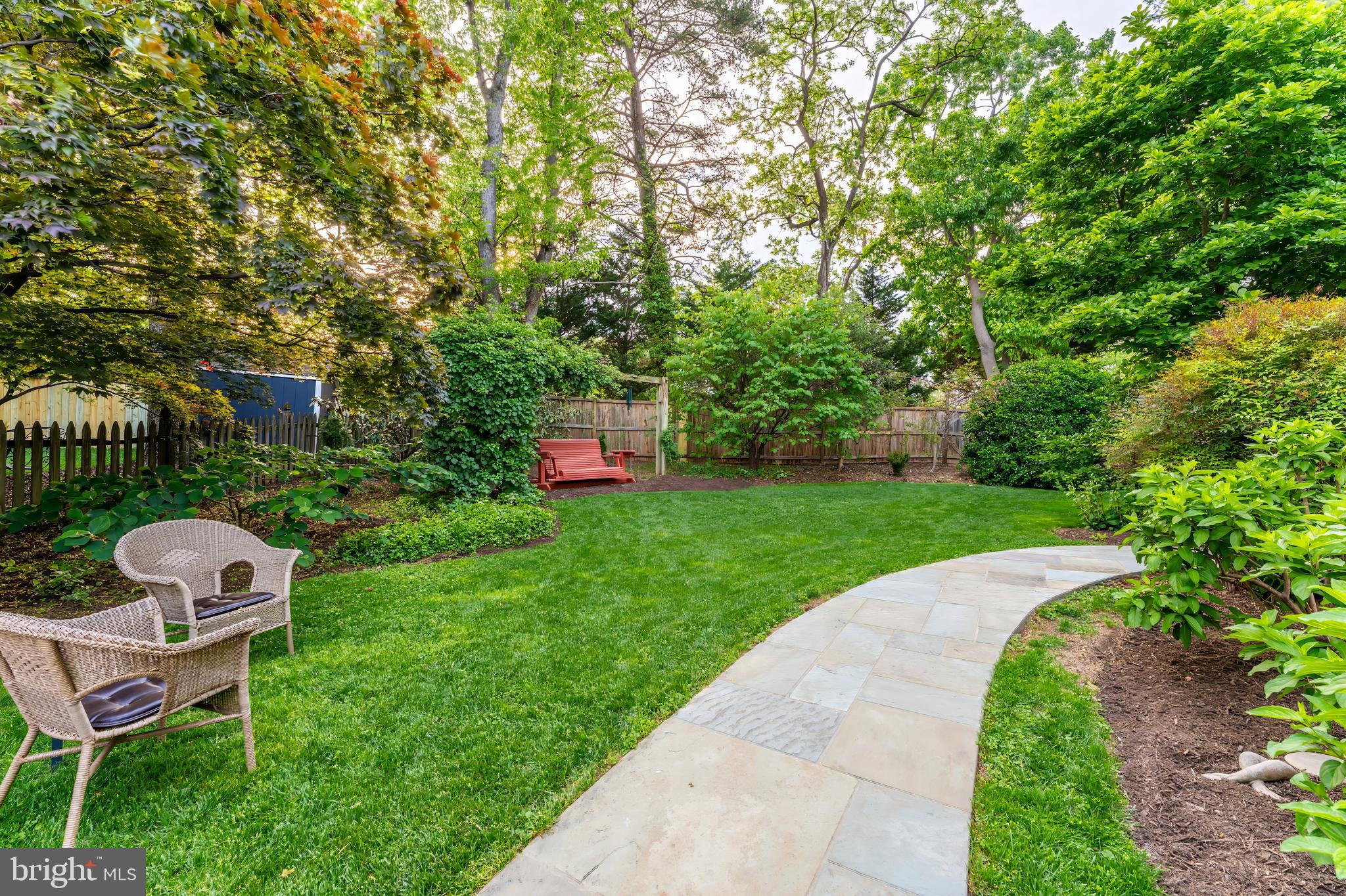 11686 Stockbridge Lane Reston, VA 20194 - Photo 50 of 55