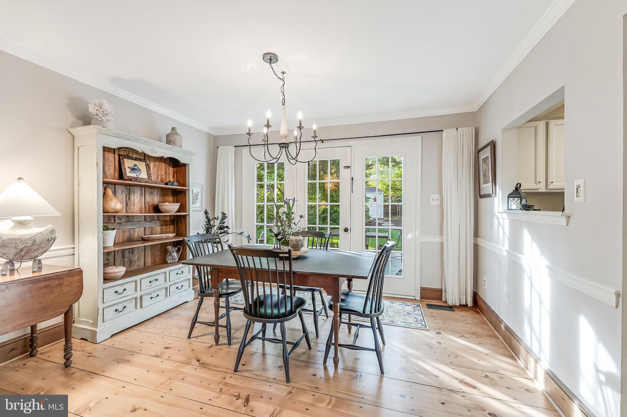 11686 Stockbridge Lane Reston, VA 20194 - Photo 10 of 55