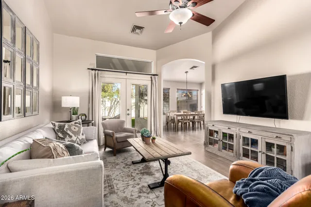 $479,900 | 3108 West Golden Lane, Chandler, AZ 85226