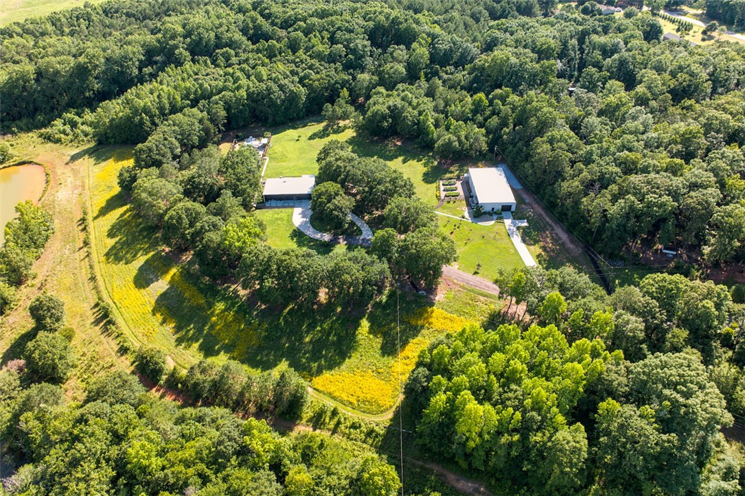 116 Allgood Road Pendleton, SC 29670 - Photo 11 of 43
