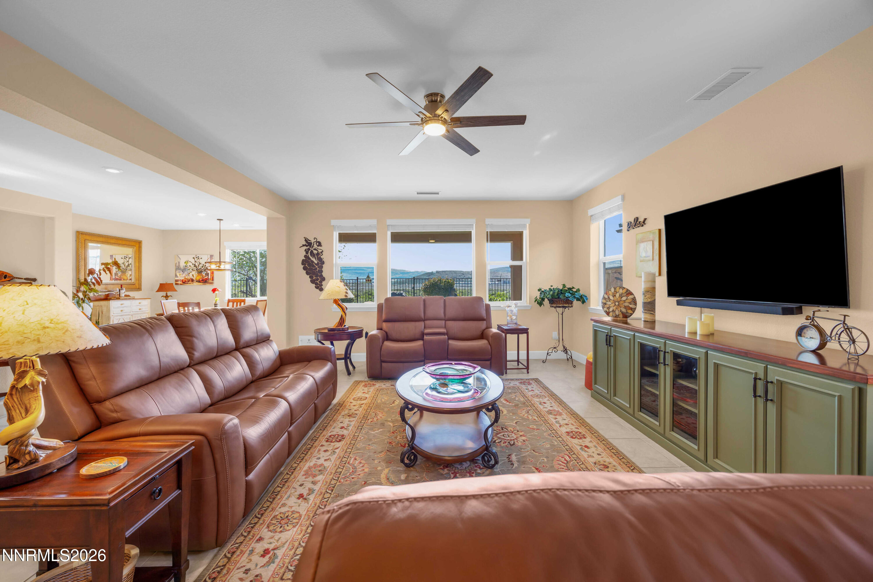 6224 Red Stable Road Sparks, NV 89436 - Photo 6 of 36 Living room