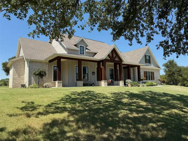 $799,900 | 130 Demonbreun Court, Chico, TX 76431