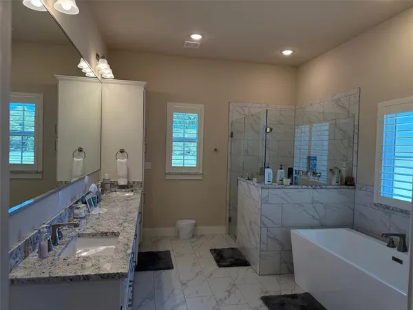 $799,900 | 130 Demonbreun Court, Chico, TX 76431