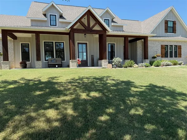 $799,900 | 130 Demonbreun Court, Chico, TX 76431