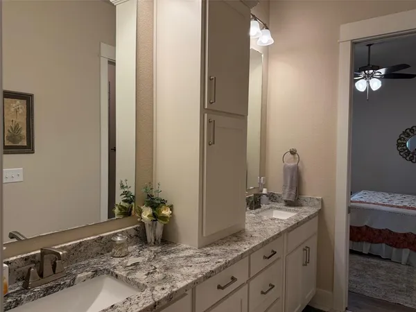 $799,900 | 130 Demonbreun Court, Chico, TX 76431