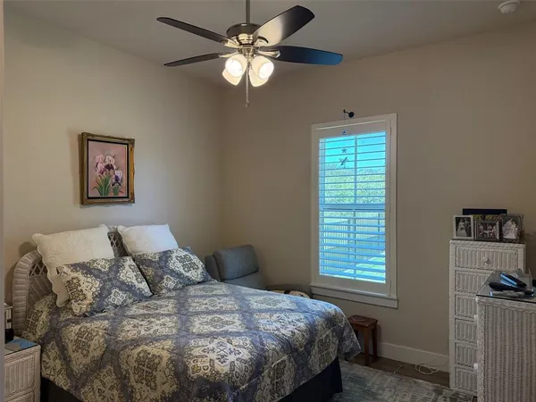 $799,900 | 130 Demonbreun Court, Chico, TX 76431