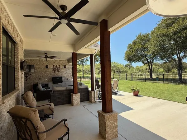 $799,900 | 130 Demonbreun Court, Chico, TX 76431