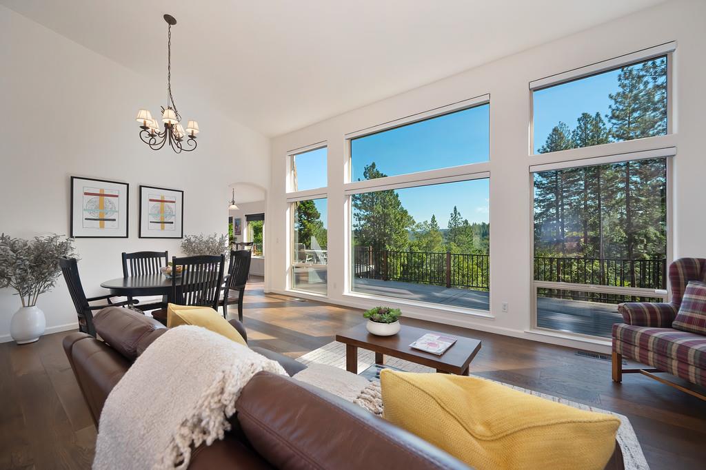 19676 Eagle Ridge Road Foresthill, CA 95631 - Photo 16 of 68 a living room with furniture and a window