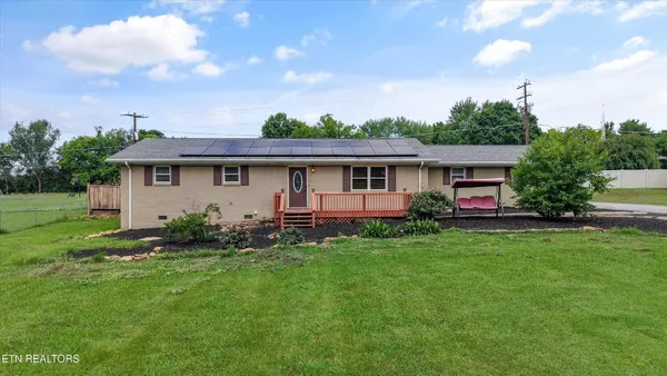 $390,000 | 948 Beverly Drive, Alcoa, TN 37701