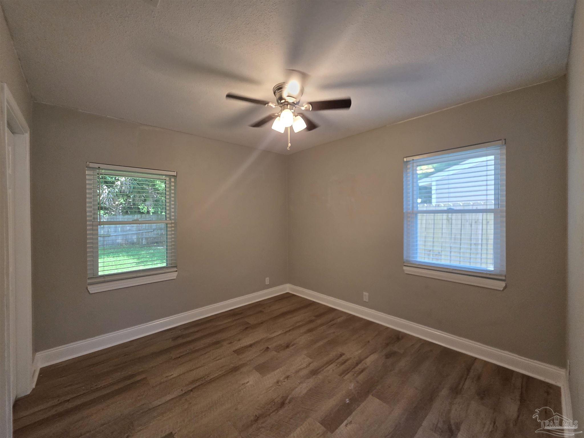 109 Reed Road Pensacola, FL 32507 - Photo 19 of 30