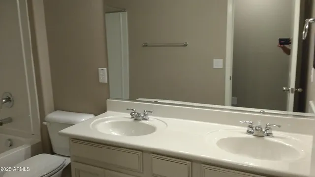 $2,750 | 2944 North 72nd Street, Mesa, AZ 85207