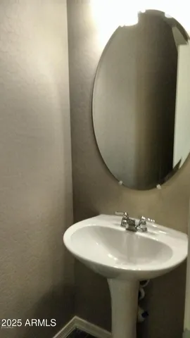 $2,750 | 2944 North 72nd Street, Mesa, AZ 85207