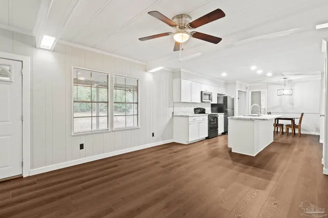 $112,450 | 4581 Hwy 168 Century, Century, FL 32535