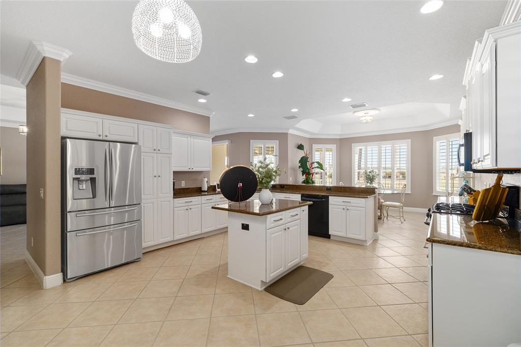 533 Inner Circle The Villages, FL 32162 - Photo 17 of 37