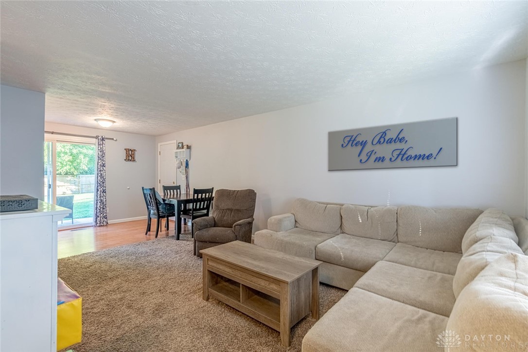 6547 Highbury Road Dayton, OH 45424 - Photo 4 of 31