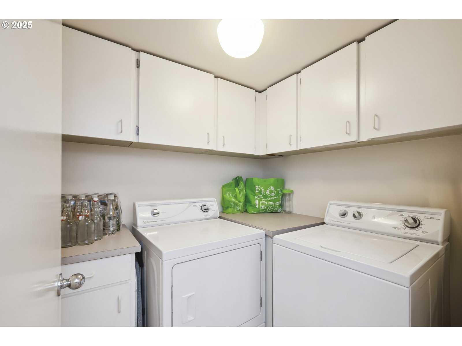 6625 West Burnside Road, Unit 231 Portland, OR 97225 - Photo 18 of 46 Gallery Image 18